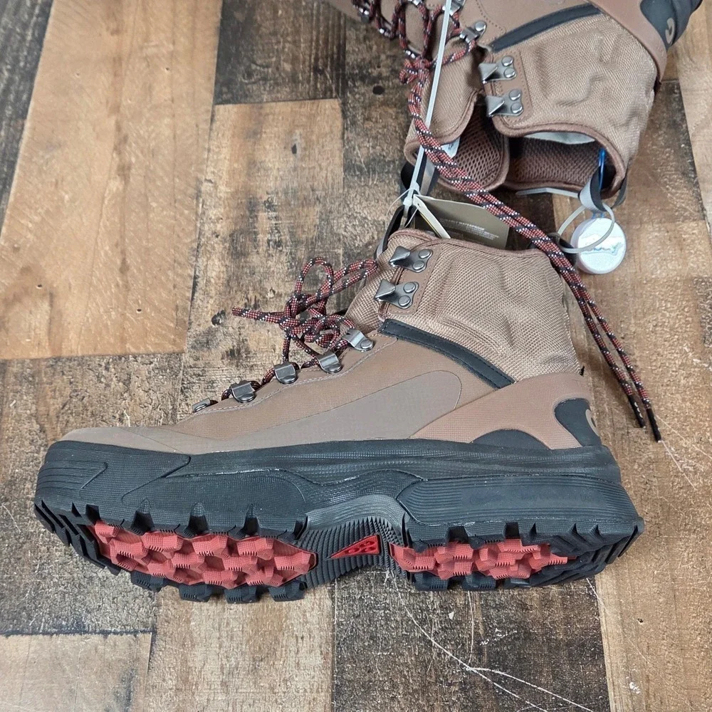 Nike ACG new tags